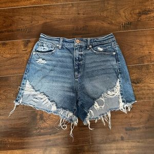 American Eagle Highest Rise Mom Short